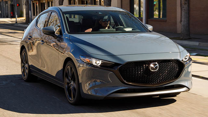 Giá xe Mazda3 tháng 1/2022, giảm 50% LPTB và ưu đãi 33 triệu đồng
