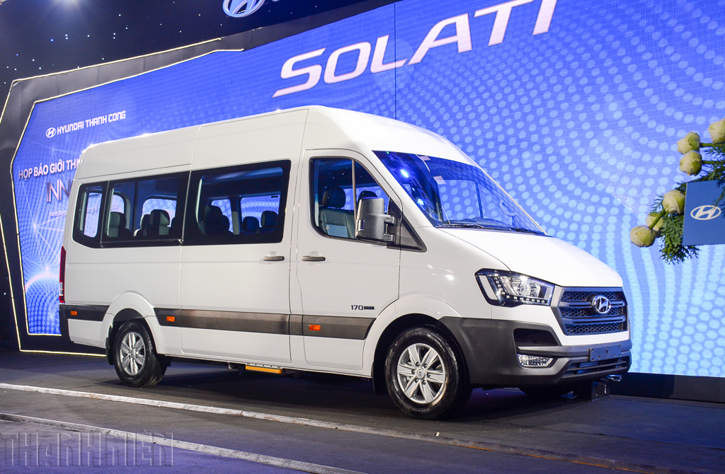 Đánh giá Hyundai Solati: Thông số, hình ảnh và động cơ