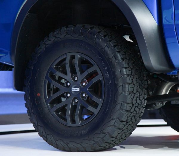 lazang Bán tải Ford Ranger Raptor 2022