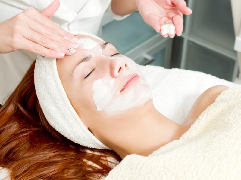 Tìm hiểu về chăm sóc da mặt đúng cách để có làn da khỏe đẹp